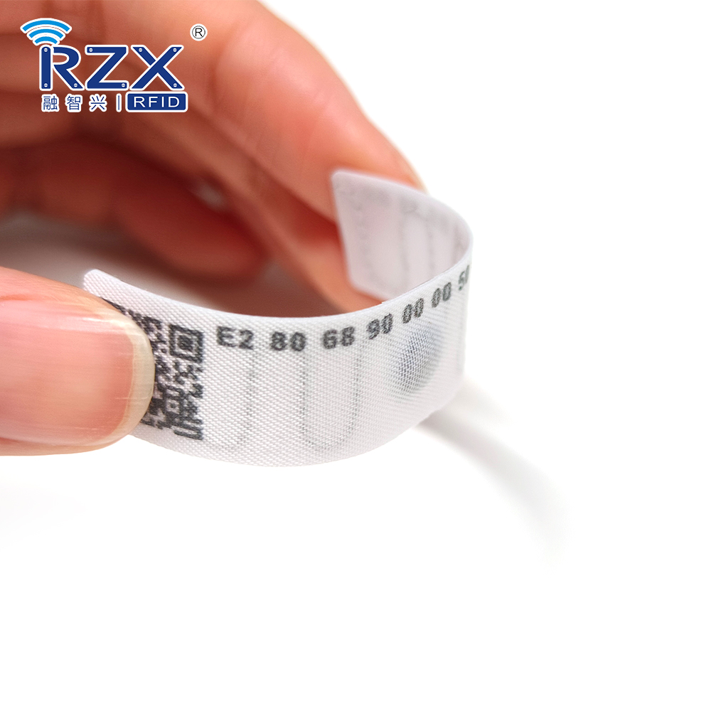 RFID洗衣標簽（噴序列號、QR碼、帶背膠） (8).jpg