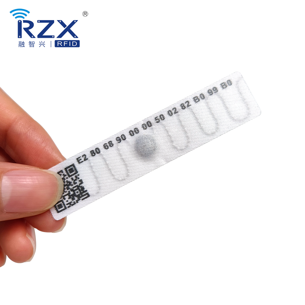 RFID洗衣標簽（噴序列號、QR碼、帶背膠） (2).jpg